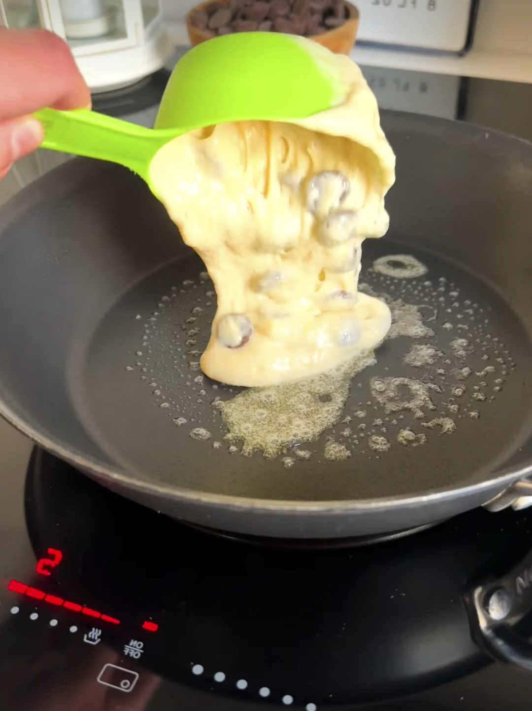 Chocolate chip pancake 