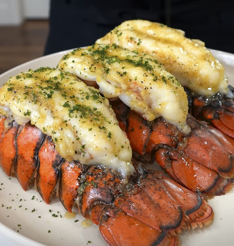 Garlic Butter Lobster Tails