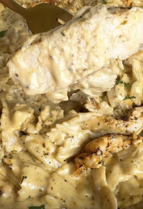 Parmesan garlic chicken pasta
