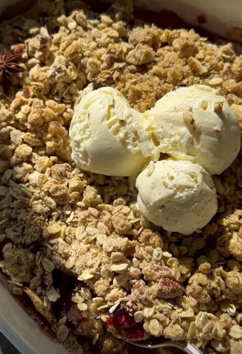 Apple Cranberry Crumble