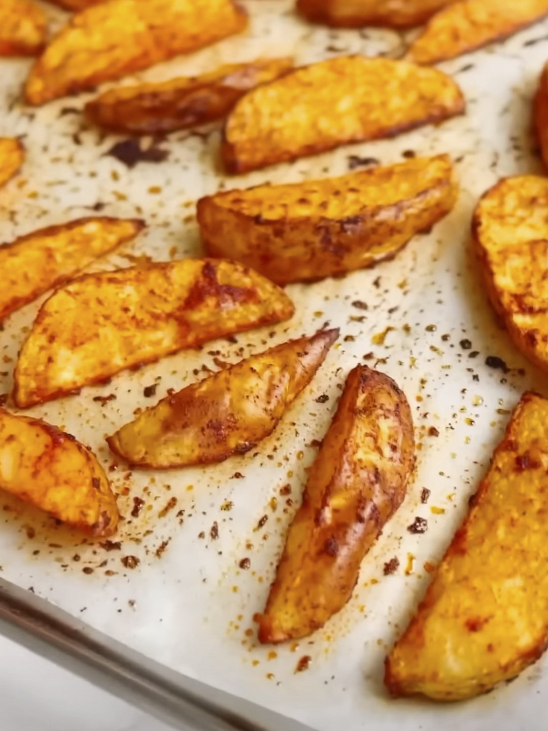 Crispy potato wedges
